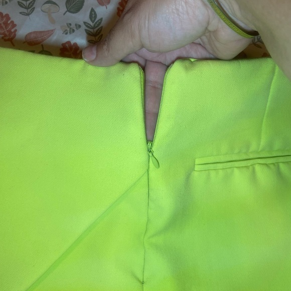 Zara Neon Lime Wrap-Front Skort size:XS - Picture 9 of 9